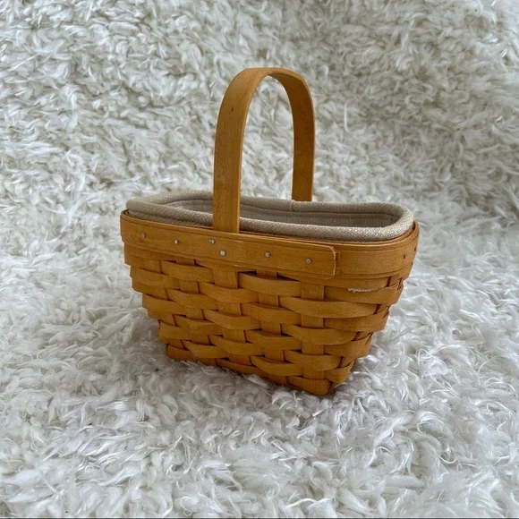 Longaberger Small Comforts Basket - Picture 1 of 8